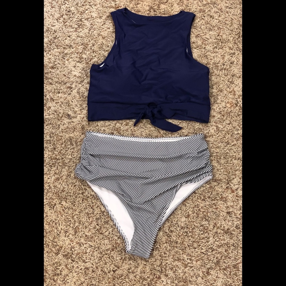 NWOT- Women’s Swim suit